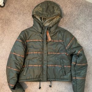 Kendall and Kylie Puffer